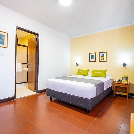 Hotel Ayenda 1502 Principe Bucaramanga Esterno foto